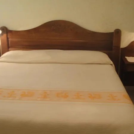 Edera Hotel